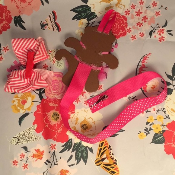 Child's Sweater - Picture 6 of 7